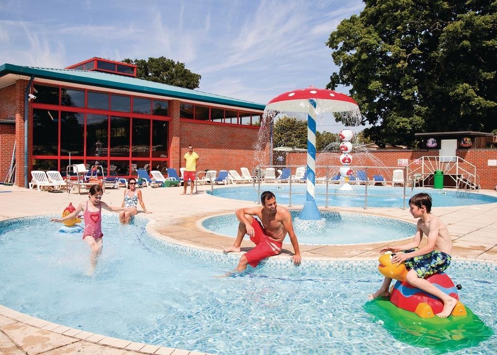 Oakdene Forest Hotel Ferndown Exterior photo