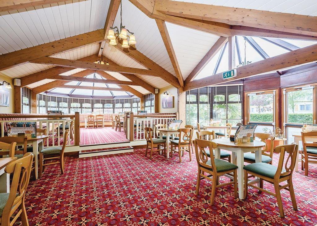 Oakdene Forest Hotel Ferndown Exterior photo